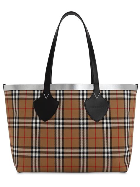 reebonz burberry giant tote|The giant tote Burberry Beige in Cotton .